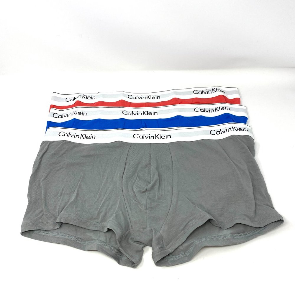 💖MEGA SALE💖 Calvin Klein 3-PACK Men's Size Low Trunk Blue Pewter Red NB1085901
